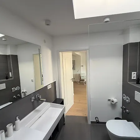 Silk House - Designerwohnung Nahe Duesseldorf Διαμέρισμα